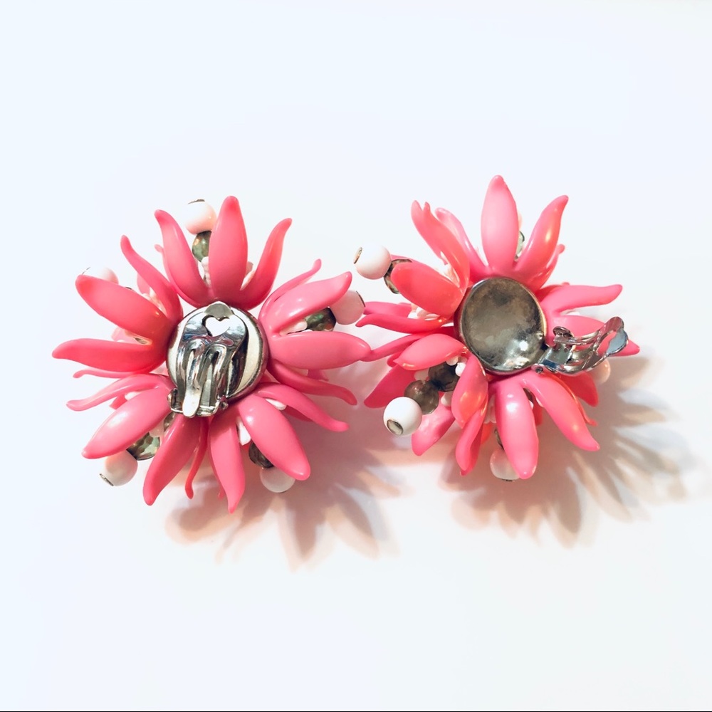 Moschino Pink Floral Clip-On Earrings - Picture 5 of 6